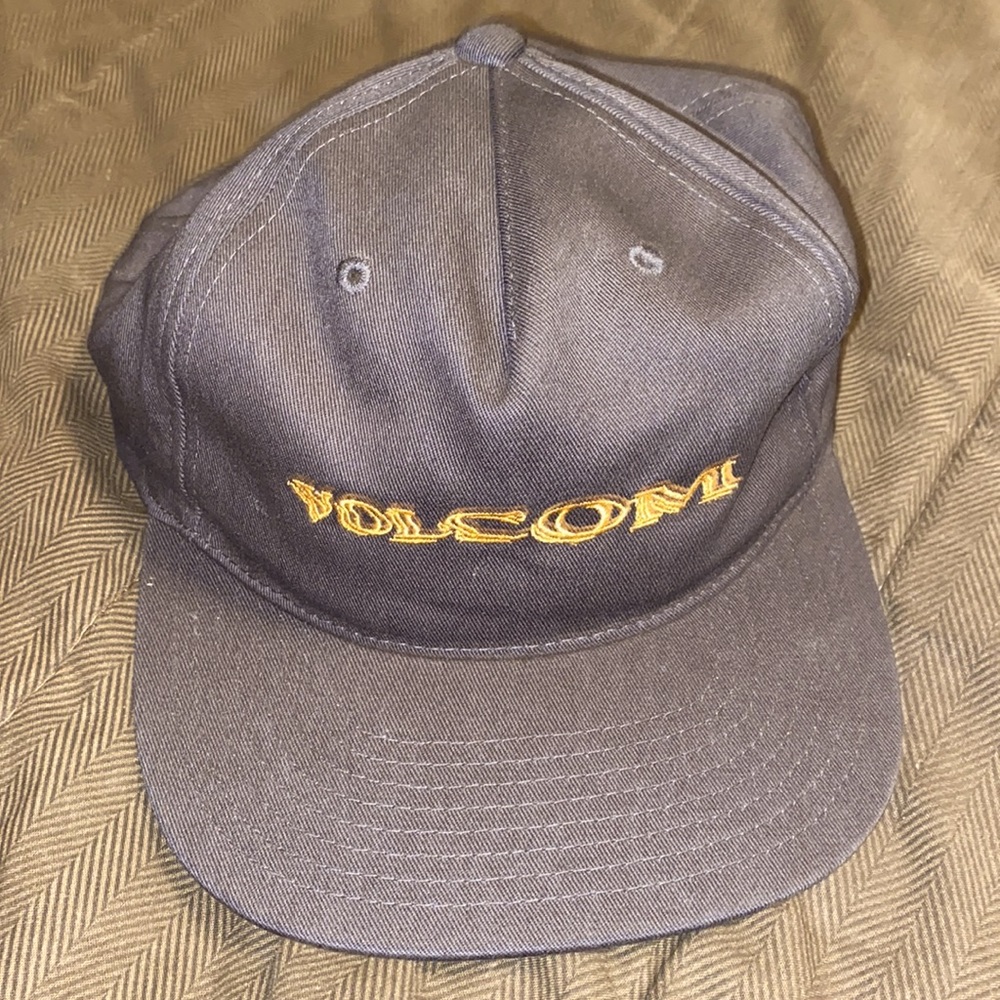 Volcom Unstructured Snapback - image 1